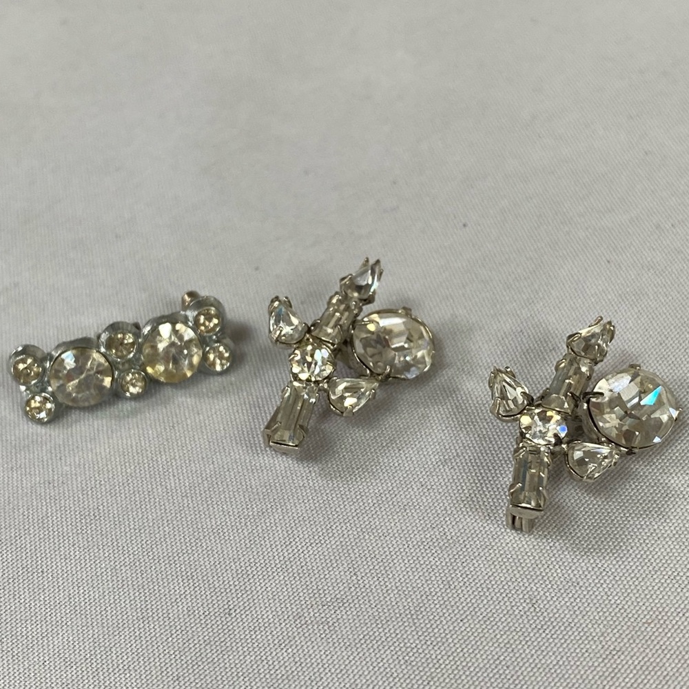 Sparkly vintage rhinestone mini pins